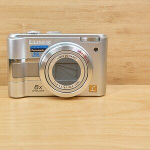 Panasonic LUMIX DMC-LZ5 6MP Digital Camera, 6x Optical Zoom, Made in Japan